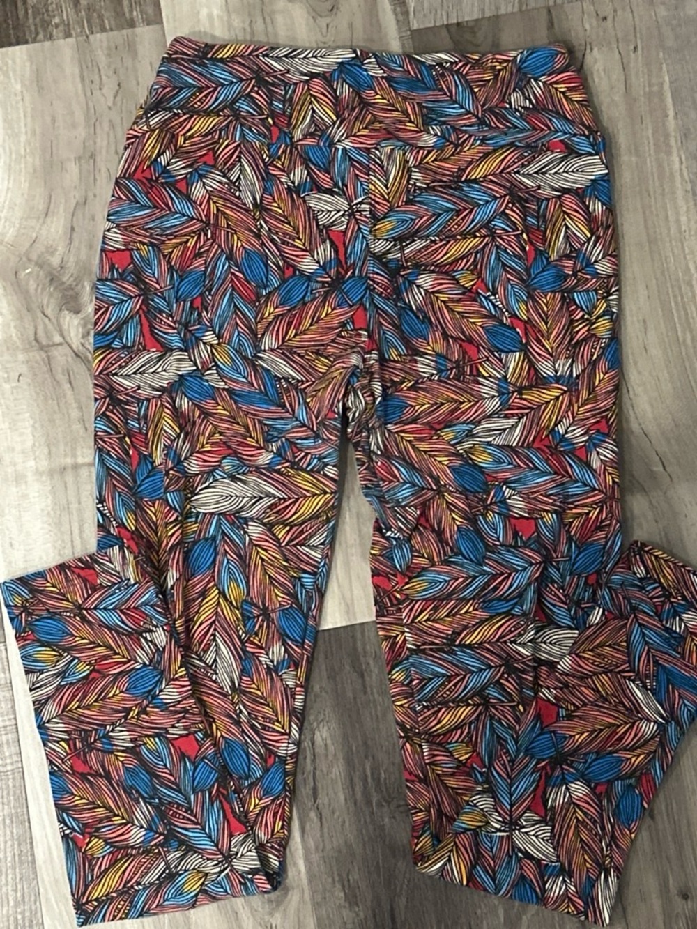Colorful Leaf-Print Stretch Pants